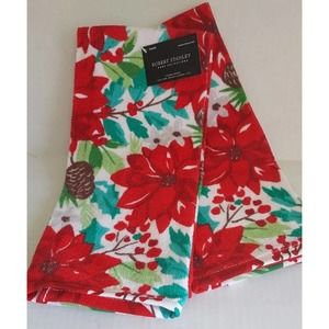 ROBERT STANLEY Hand TOWELS Set of 2 New Cotton Christmas flowers poinsettia